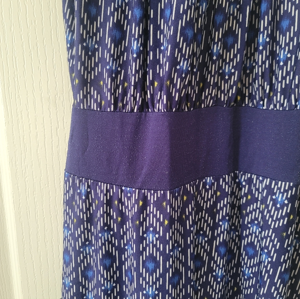 Blue Patterned Maxi Dress - Picture 2 of 5